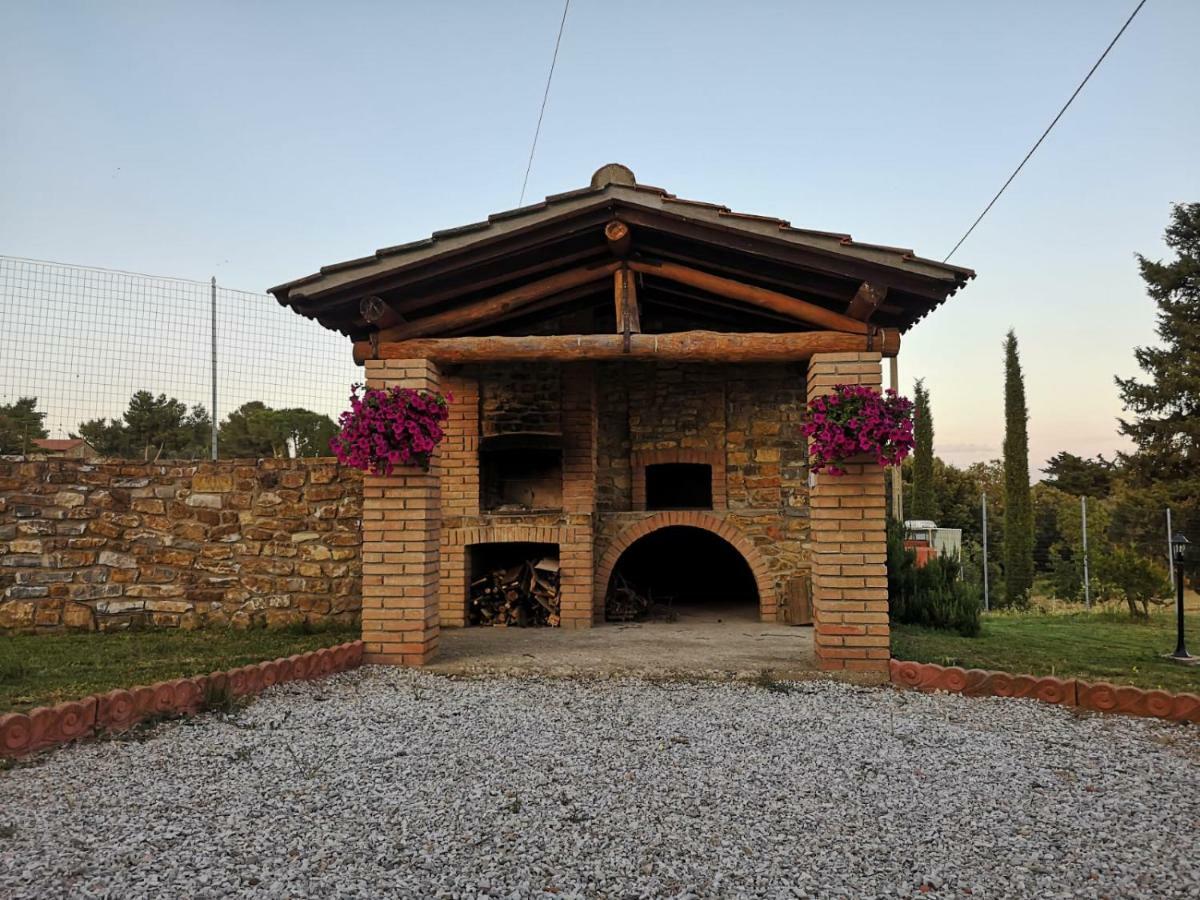 Villa Sara Суверето Екстериор снимка